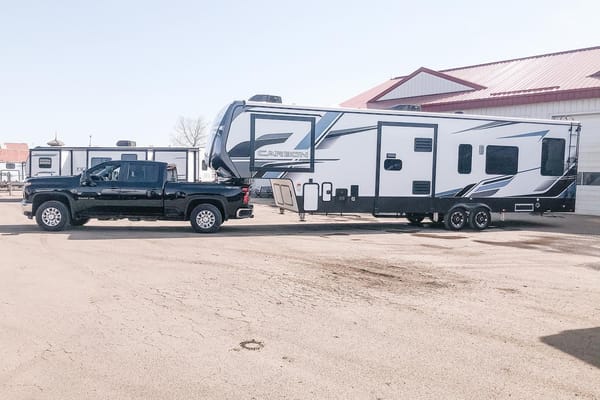Ben 's Keystone 358 Carbon Toy Hauler