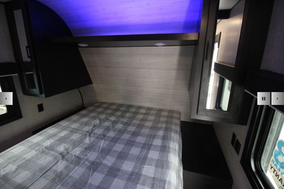 Adventure Awaits! - Jayco Jayco Jay Flight SLX 267BHS Travel Trailer