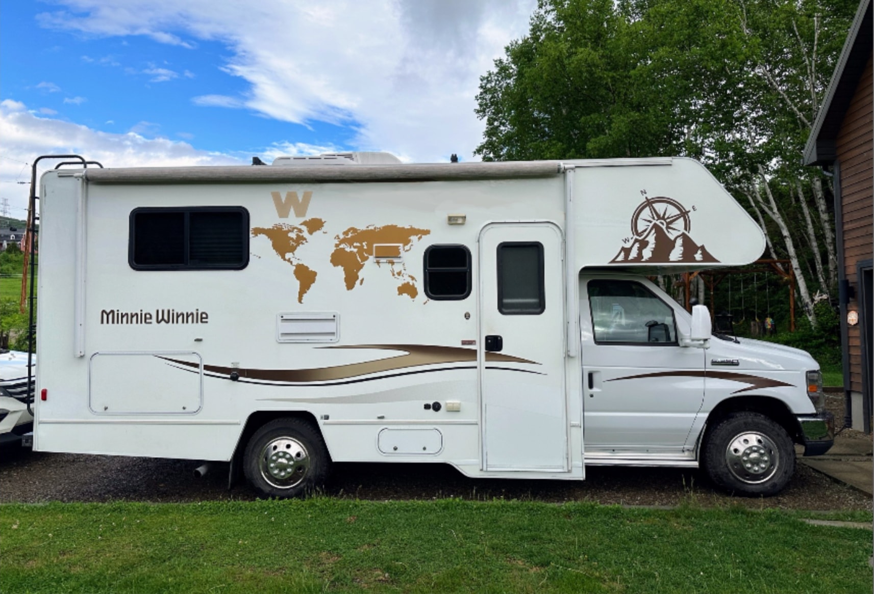 Winnebago Minnie Winnie 22r