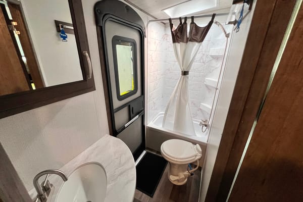 KJ’s Keystone Cougar Travel Trailer