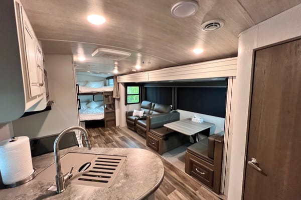 KJ’s Keystone Cougar Travel Trailer