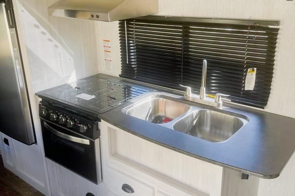 Kevin's 2022 Heartland Trail Runner Travel Trailer