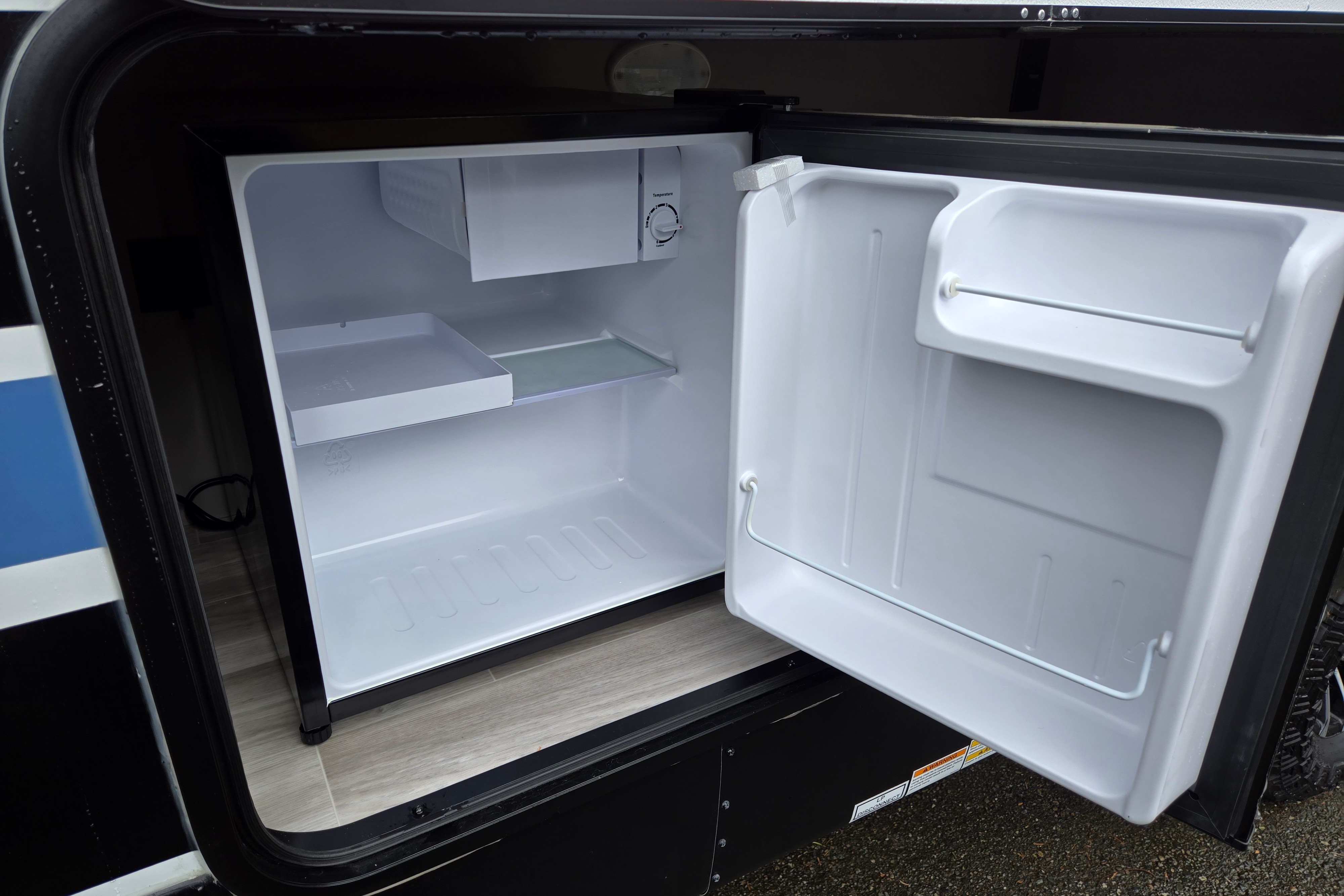 Perfect for families! 2024 Forest River Vibe 18' Trailer