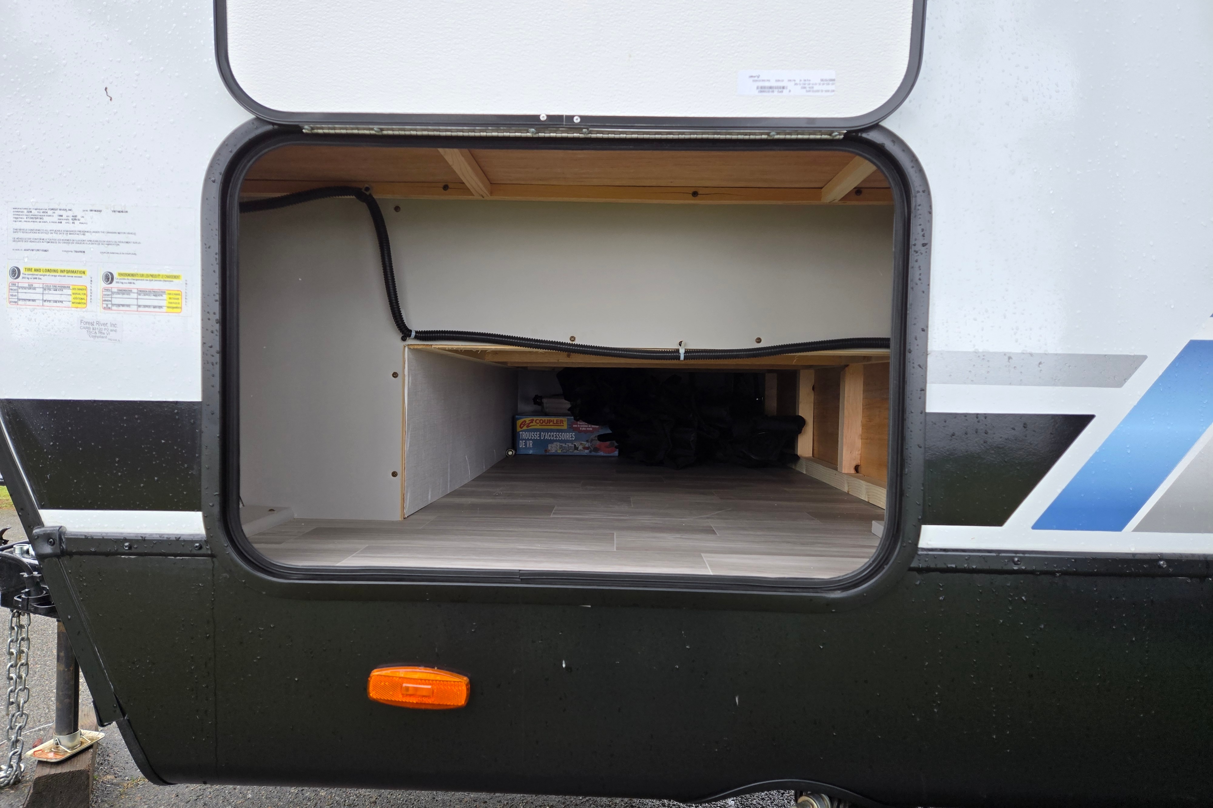 Perfect for families! 2024 Forest River Vibe 18' Trailer