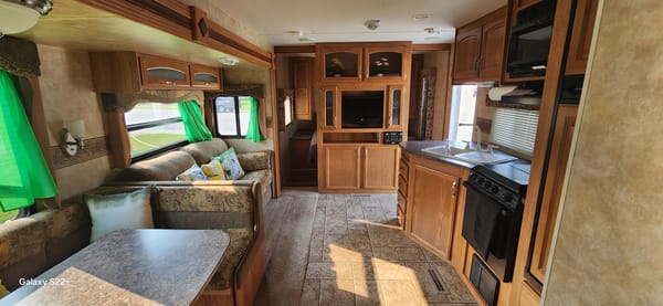Stephanie's Jayco Eagle Travel Trailer