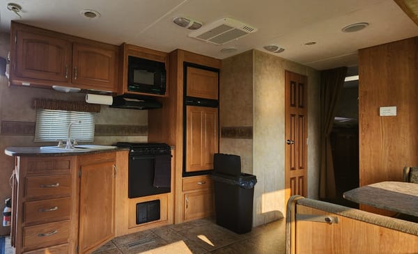 Stephanie's Jayco Eagle Travel Trailer