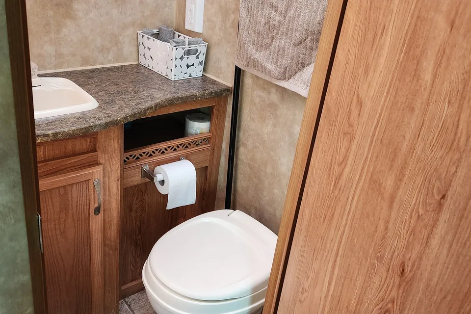 Stephanie's Jayco Eagle Travel Trailer