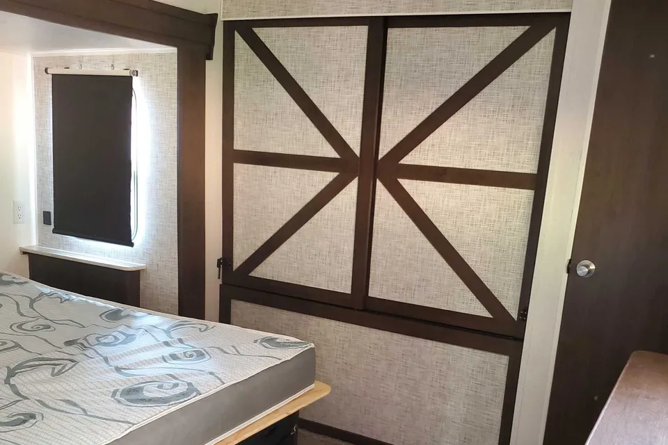 Perfect for Family, Pet Friendly Travel Trailer