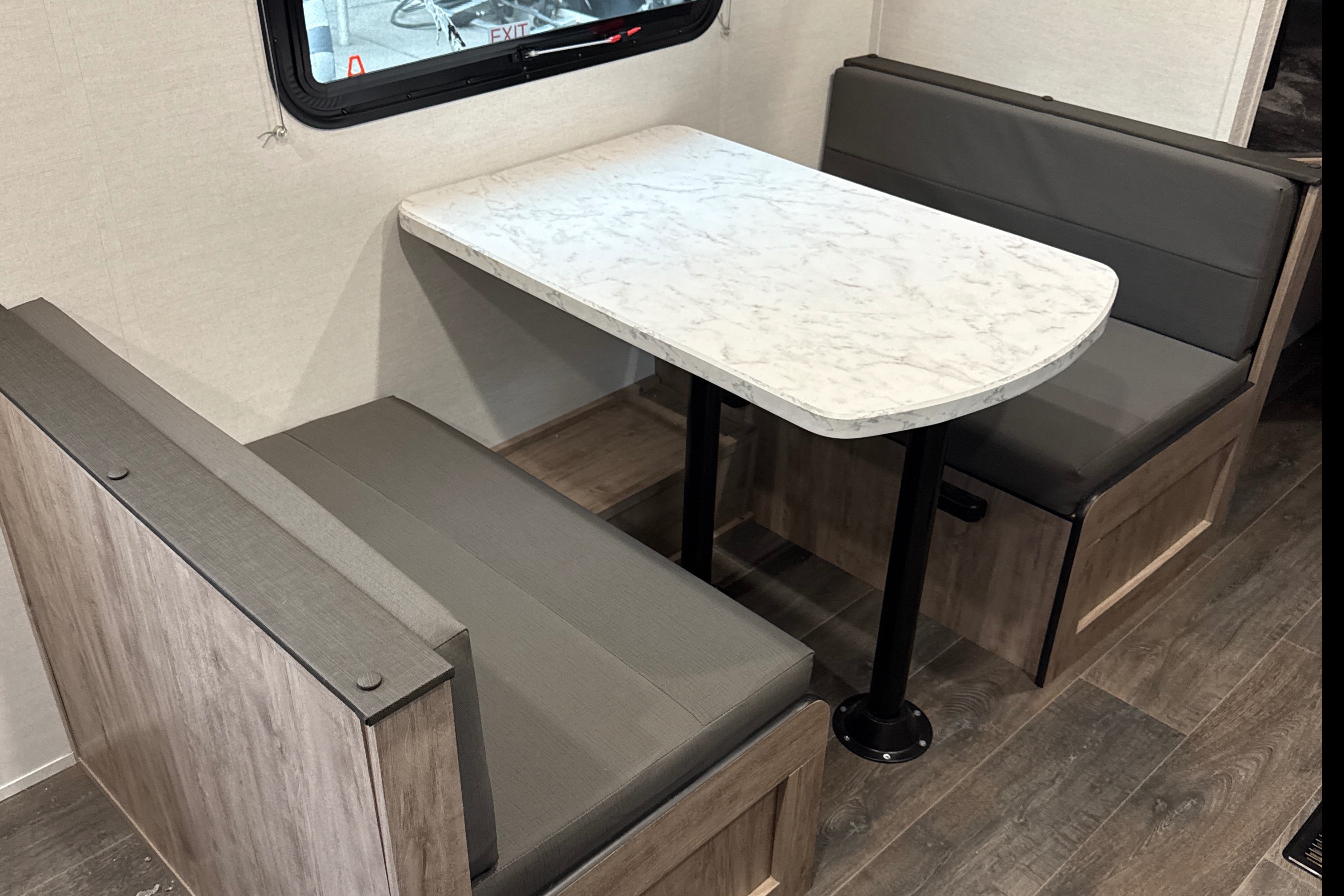 Wayne's Grand River 26DB Travel Trailer