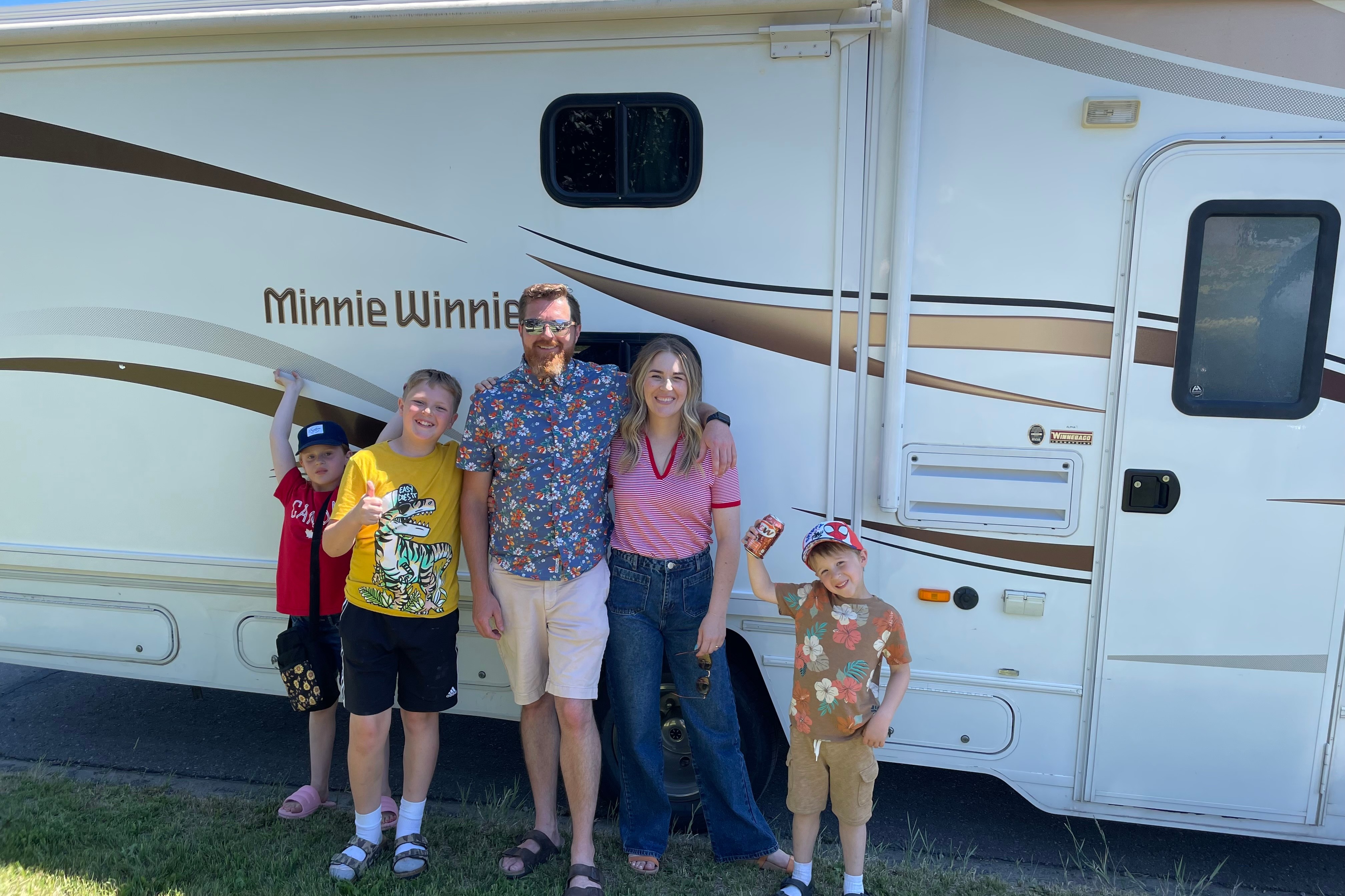 The "MINNIE WINNIE" (Class C Winnebago)