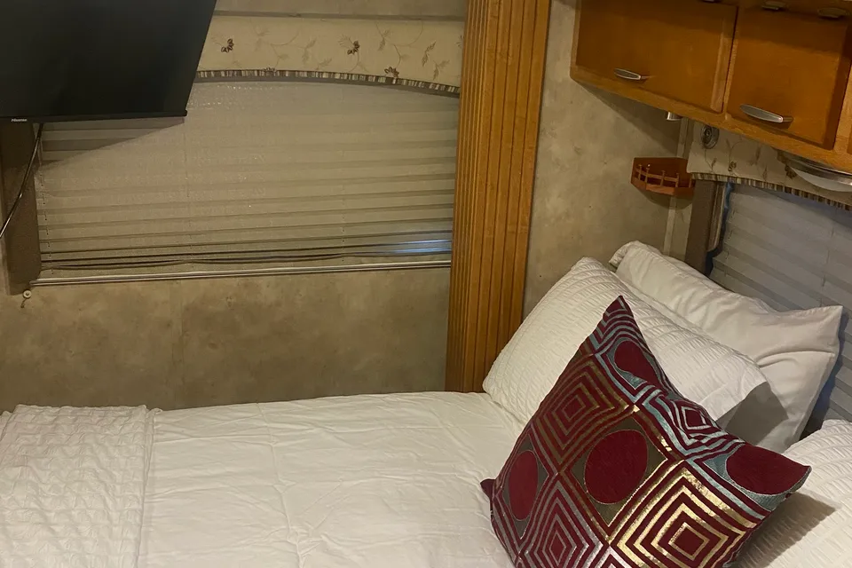 Gary's Gulf Stream BT Cruiser Class B