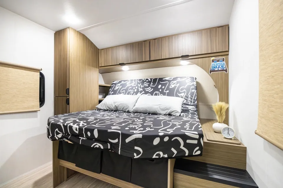 Forest River 32BHDSX Travel Trailer Glamping