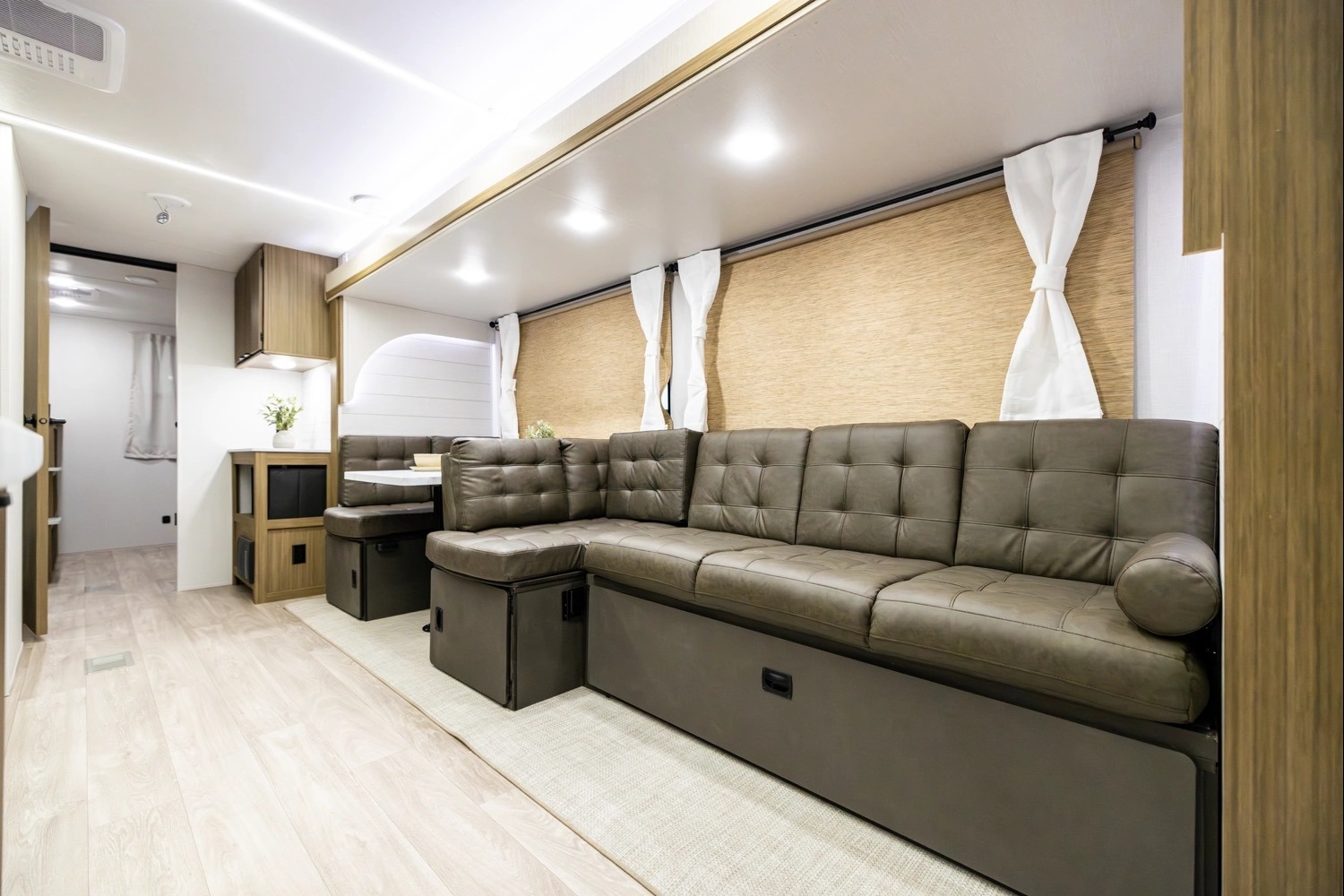 Forest River 32BHDSX Travel Trailer Glamping