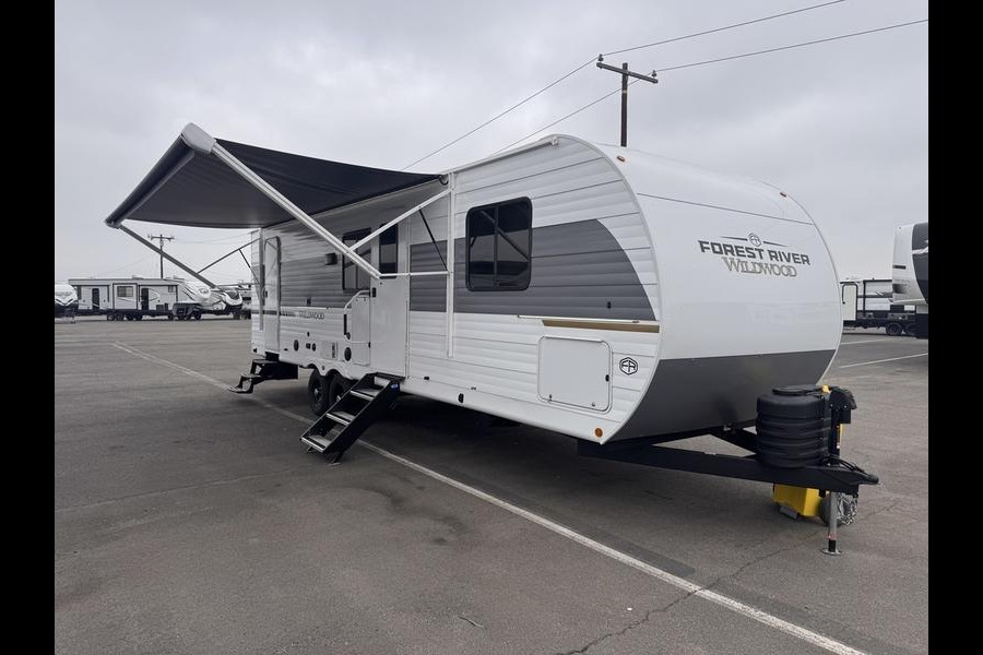 Forest River 32BHDSX Travel Trailer Glamping