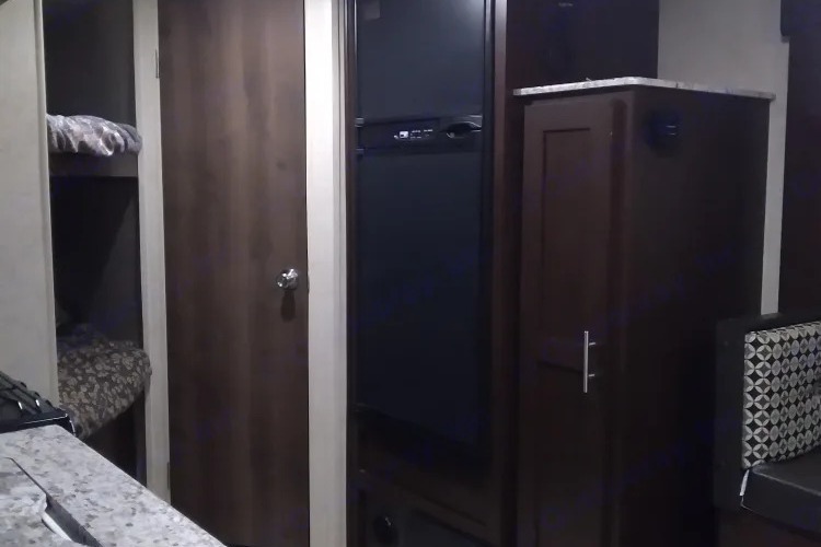 Bo-Bo's Bunkhouse