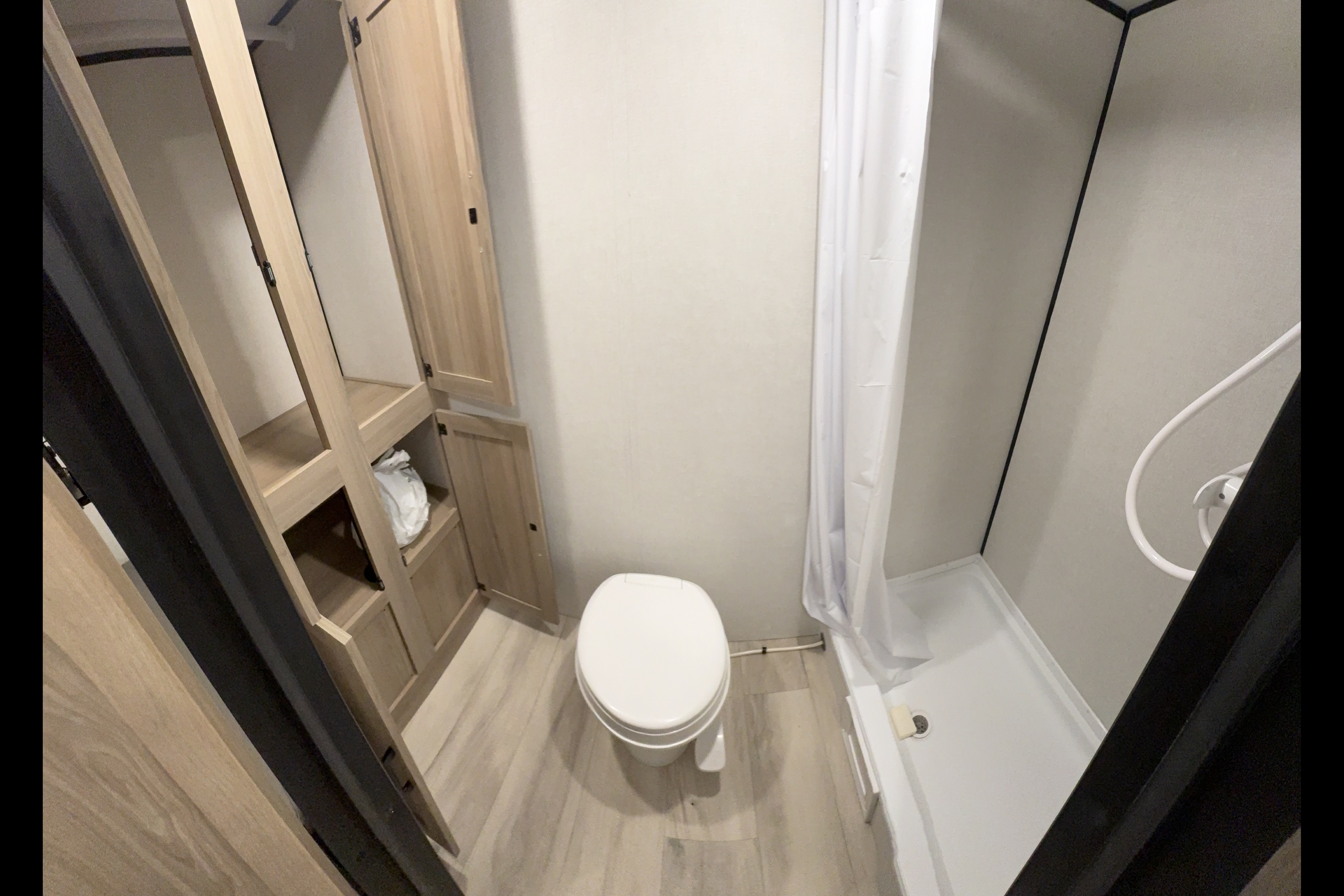 William's Coleman 17r Travel Trailer