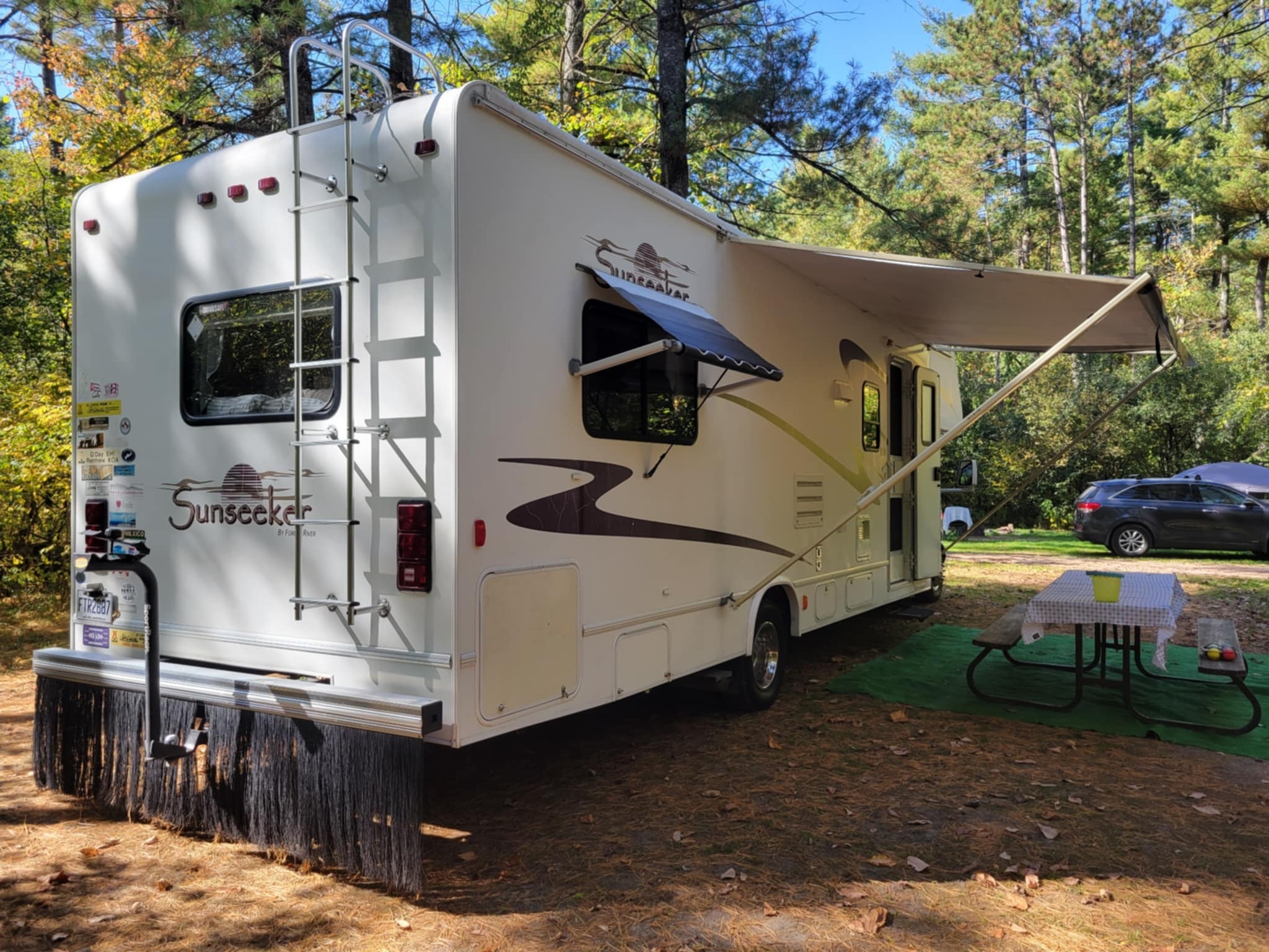 Forest River Sunseeker 3100 Class C