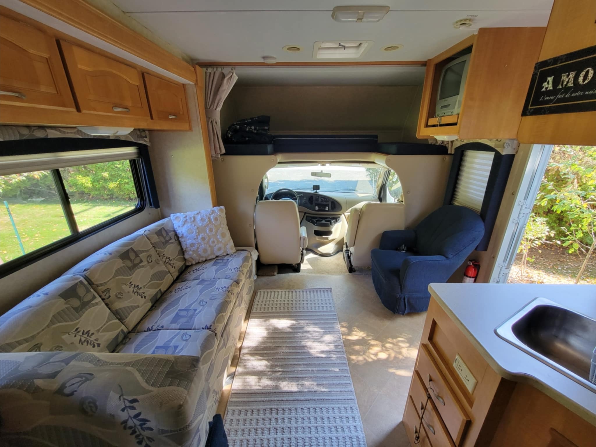 Forest River Sunseeker 3100 Class C