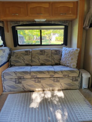Forest River Sunseeker 3100 Class C