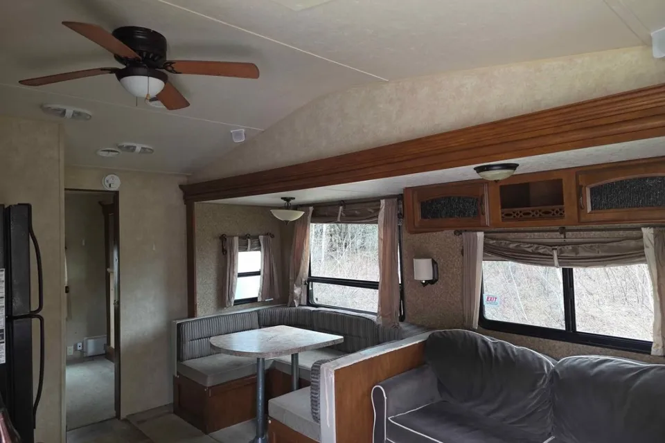 Carling's RV Cottage