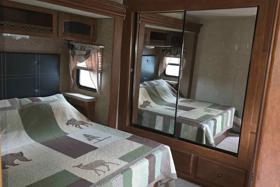 Carling's RV Cottage