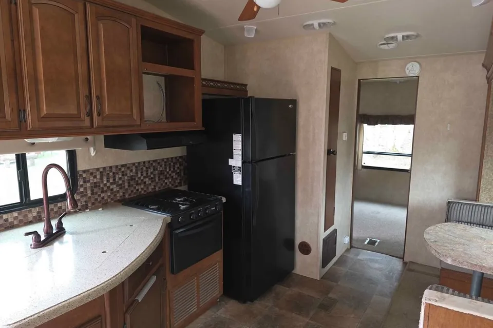 Carling's RV Cottage