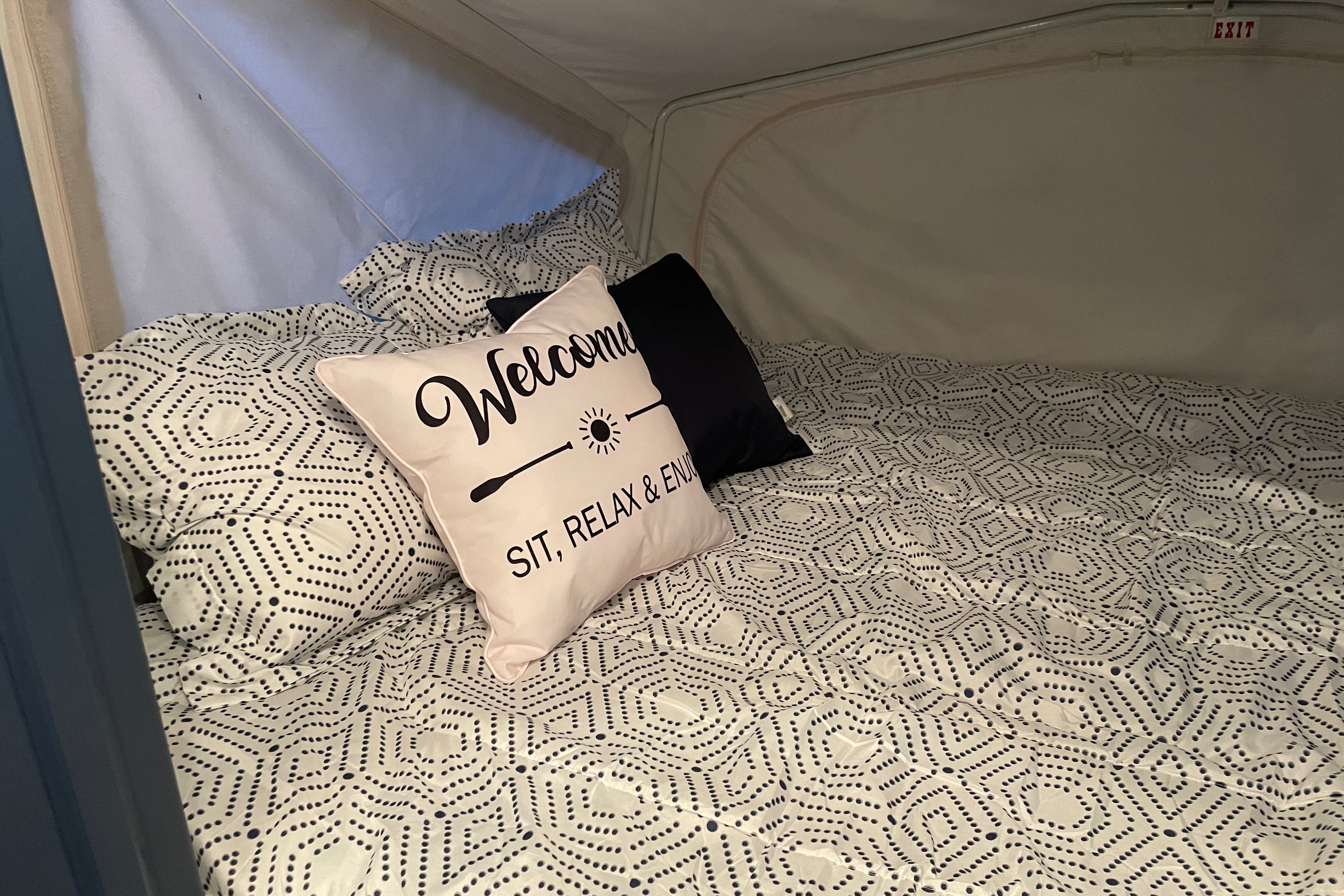 Leah's Jayco Hybrid 