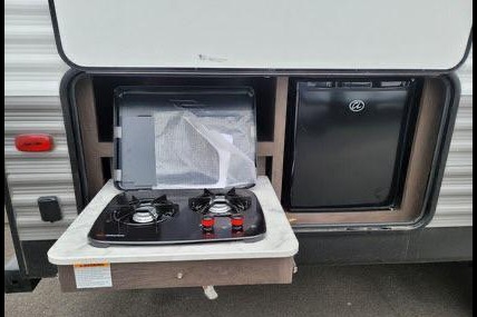 George's Dutchmen COLEMAN 214BH 2021 Travel Trailer