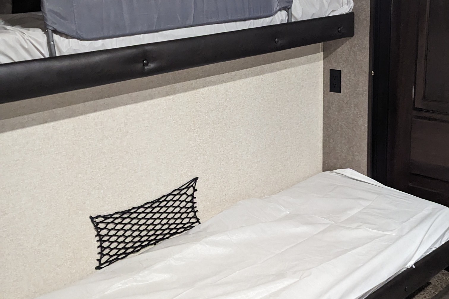 RV #2 : Sagmoe Family Rental