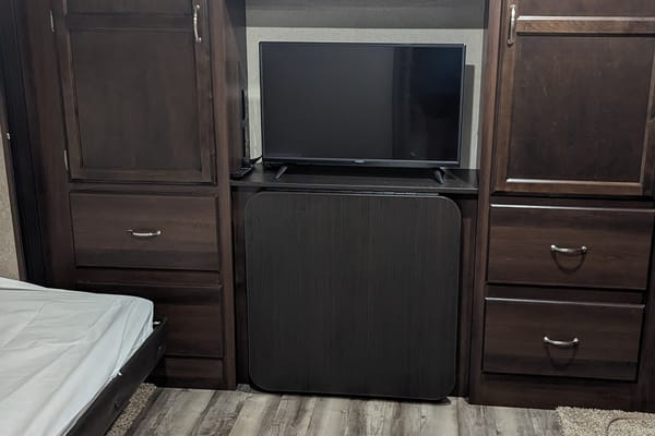 RV #2 : Sagmoe Family Rental