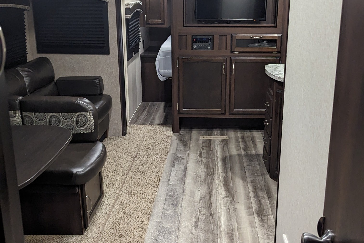 RV #2 : Sagmoe Family Rental