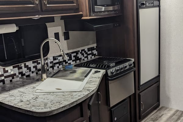 RV #2 : Sagmoe Family Rental