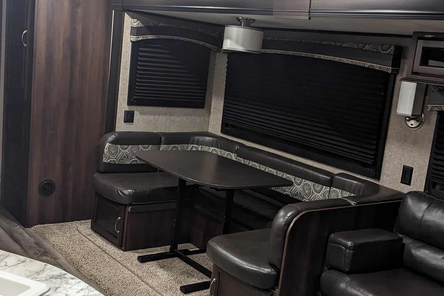 RV #2 : Sagmoe Family Rental