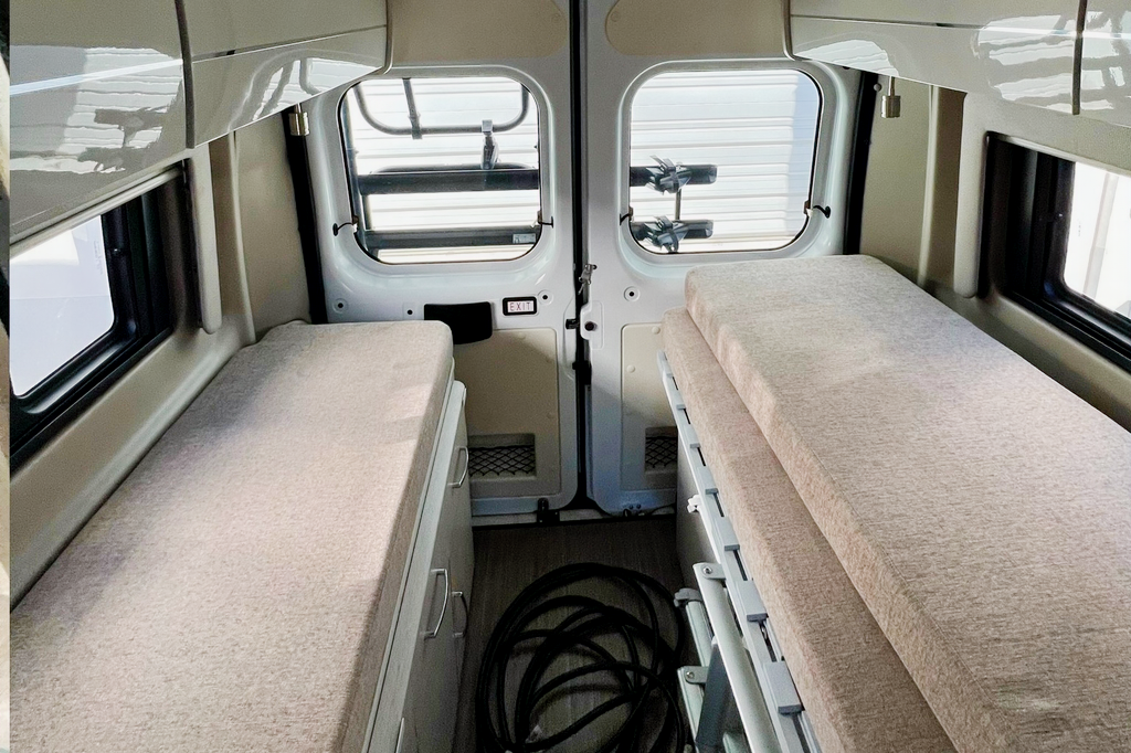 2023 Thor Tellaro Seats & Sleeps 4 with Pop-Top