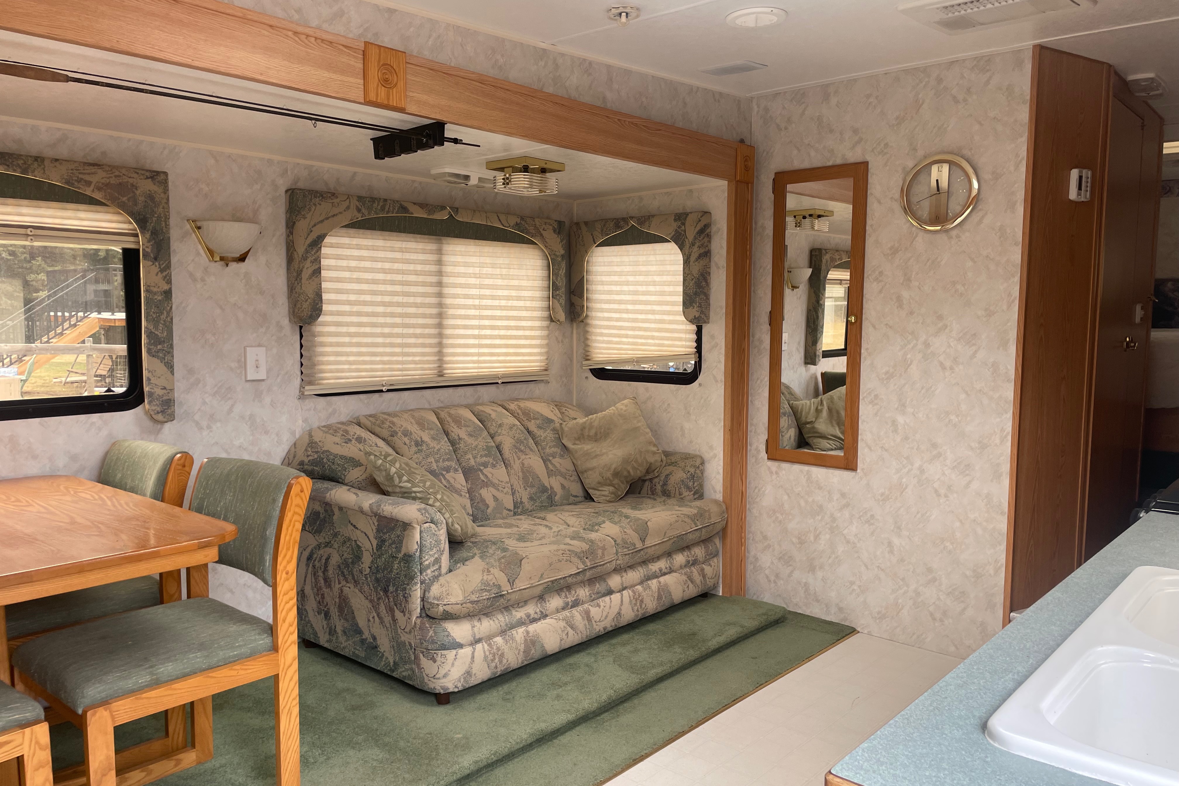 Justin's Corsair Excella Fifth Wheel