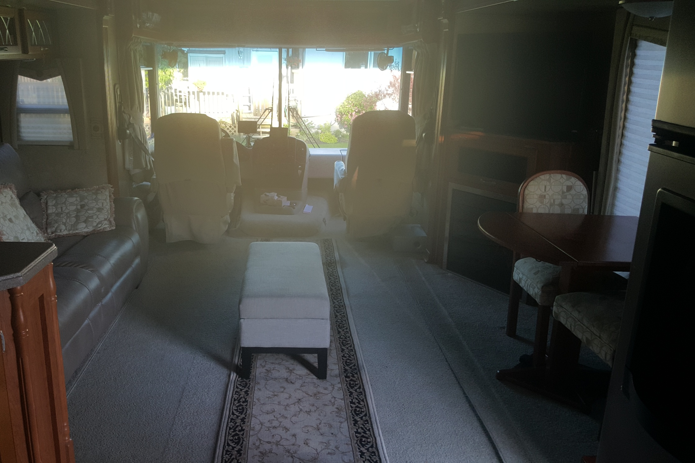 Beautiful Class A Motorhome for Couples!