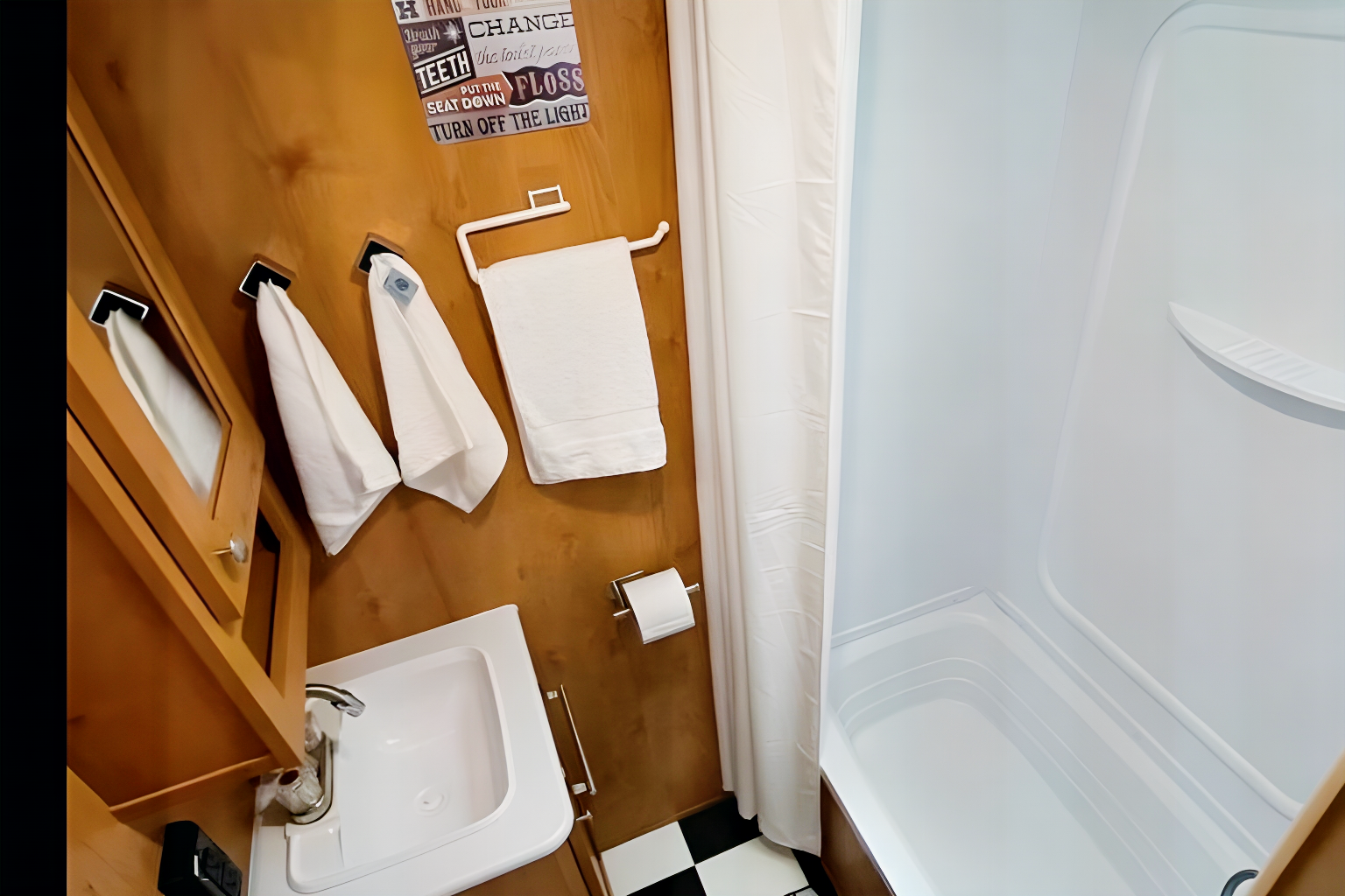 Travel Trailer Retro BH190