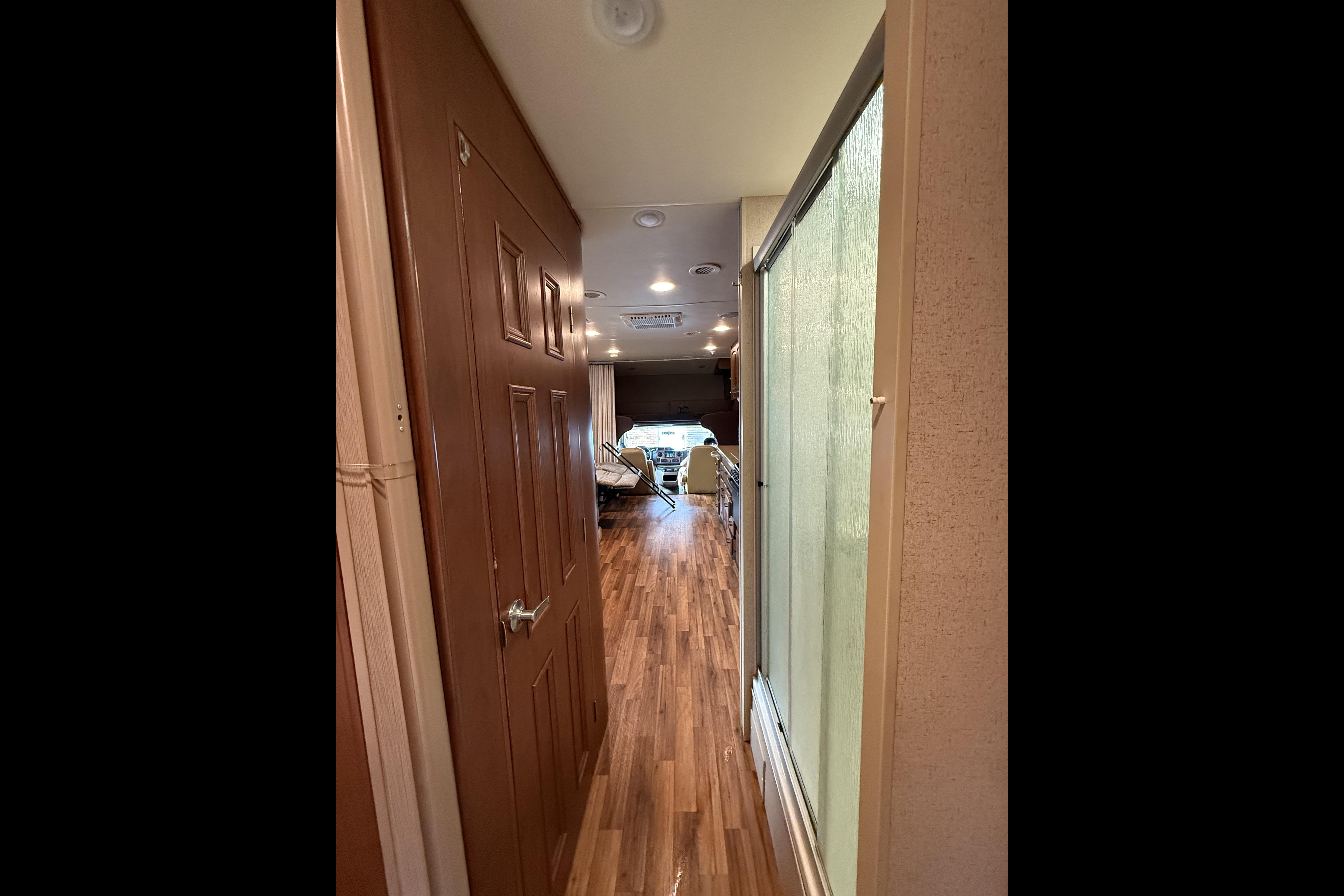 Luxury 2015 Jayco RV - Sleep 6 - Family Road Trip!