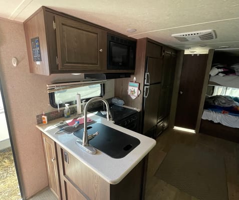 Carson's Forest River Rockwood 2702WS Travel Trailer