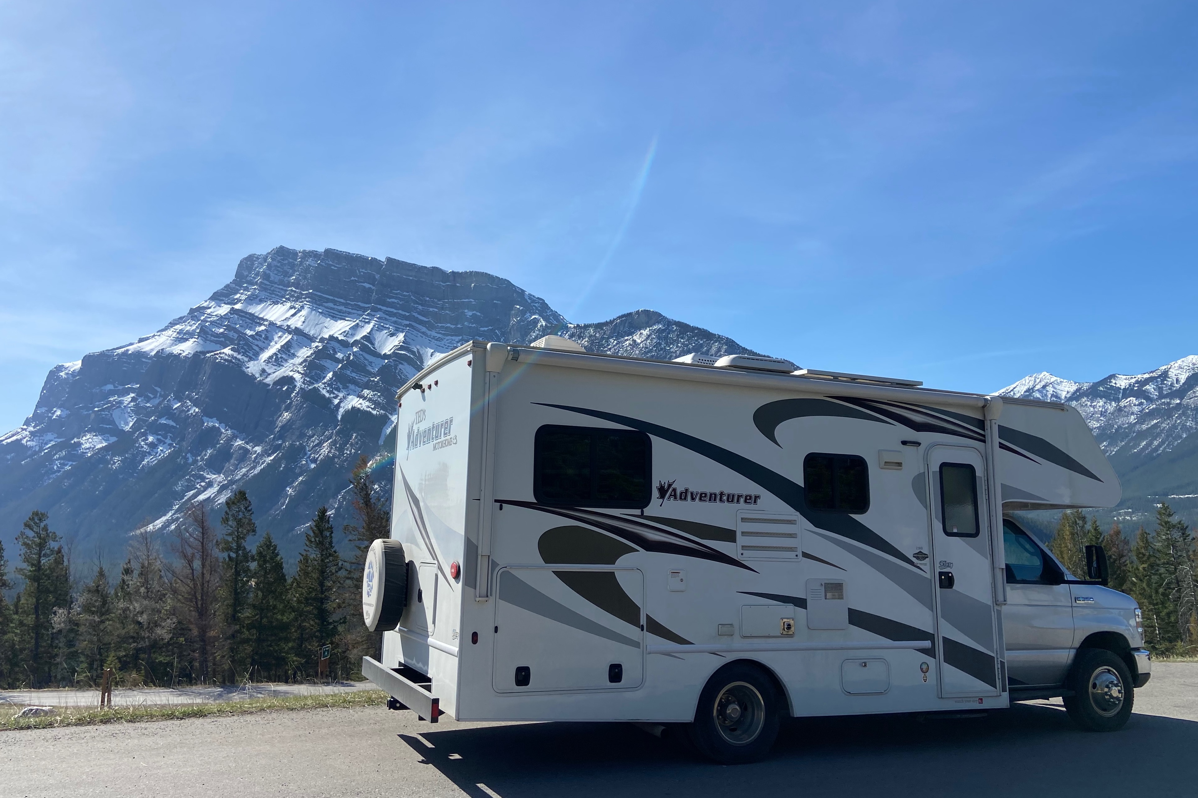 Ted's Adventurer Motorhome -  2019 Class C 
