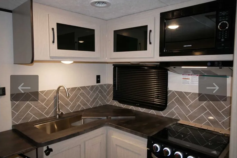 Riley's camper  2