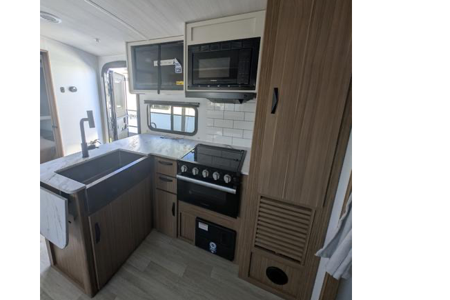 jordan's Keystone Passport 229BH Travel Trailer