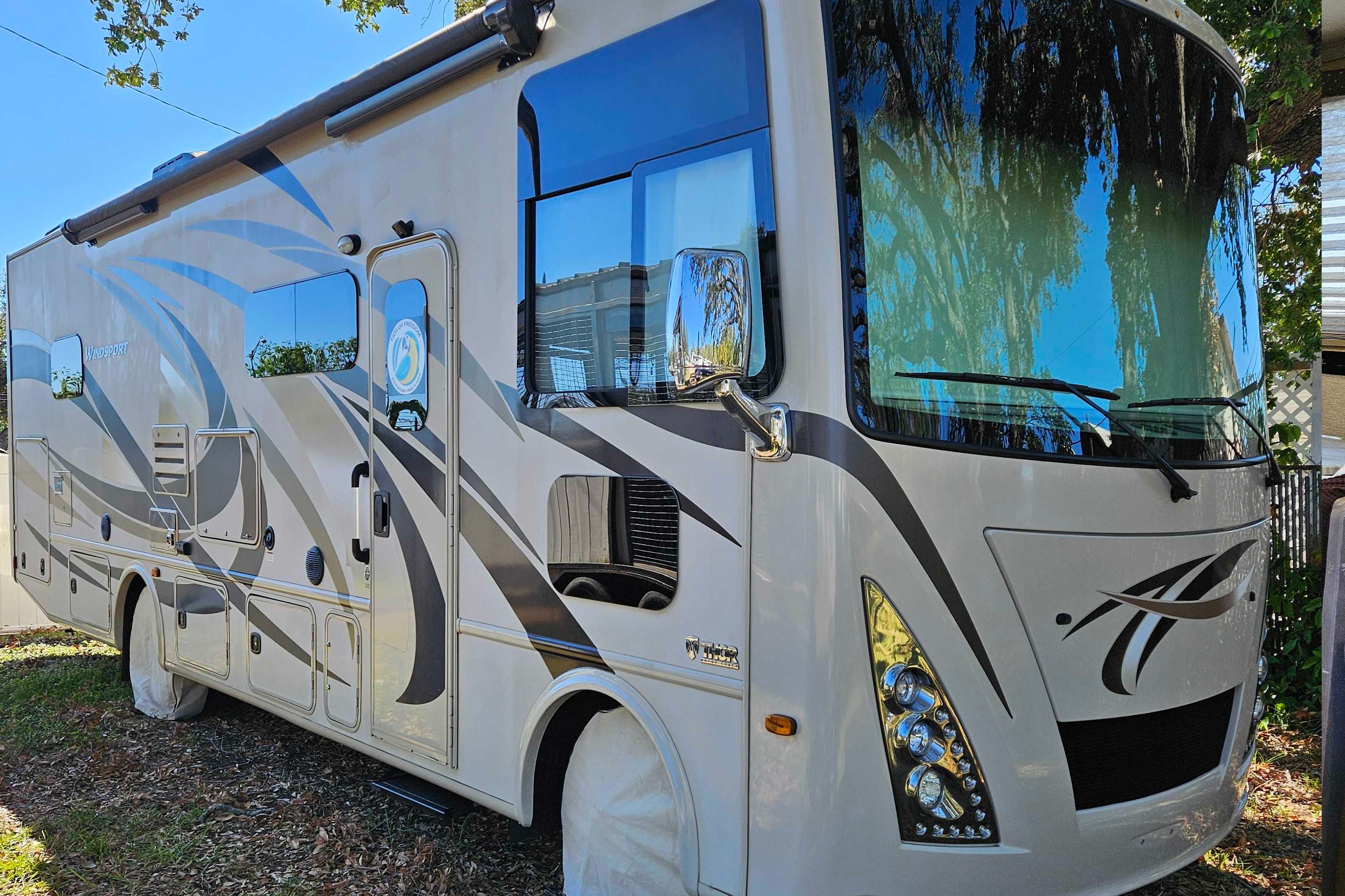 2017 Thor windsport class A 31s