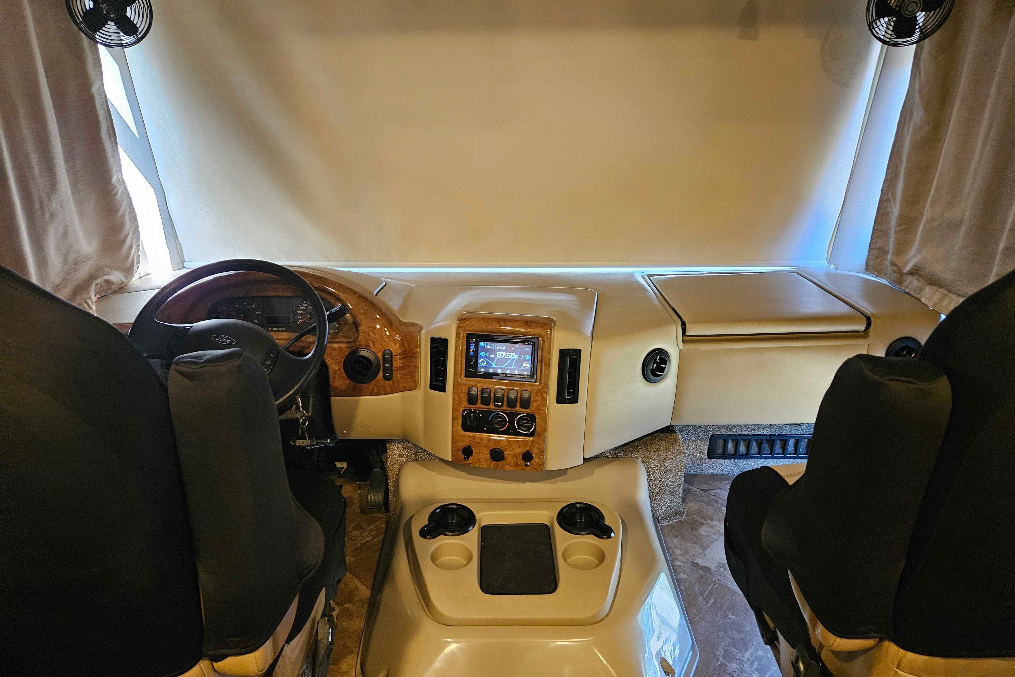 2017 Thor windsport class A 31s