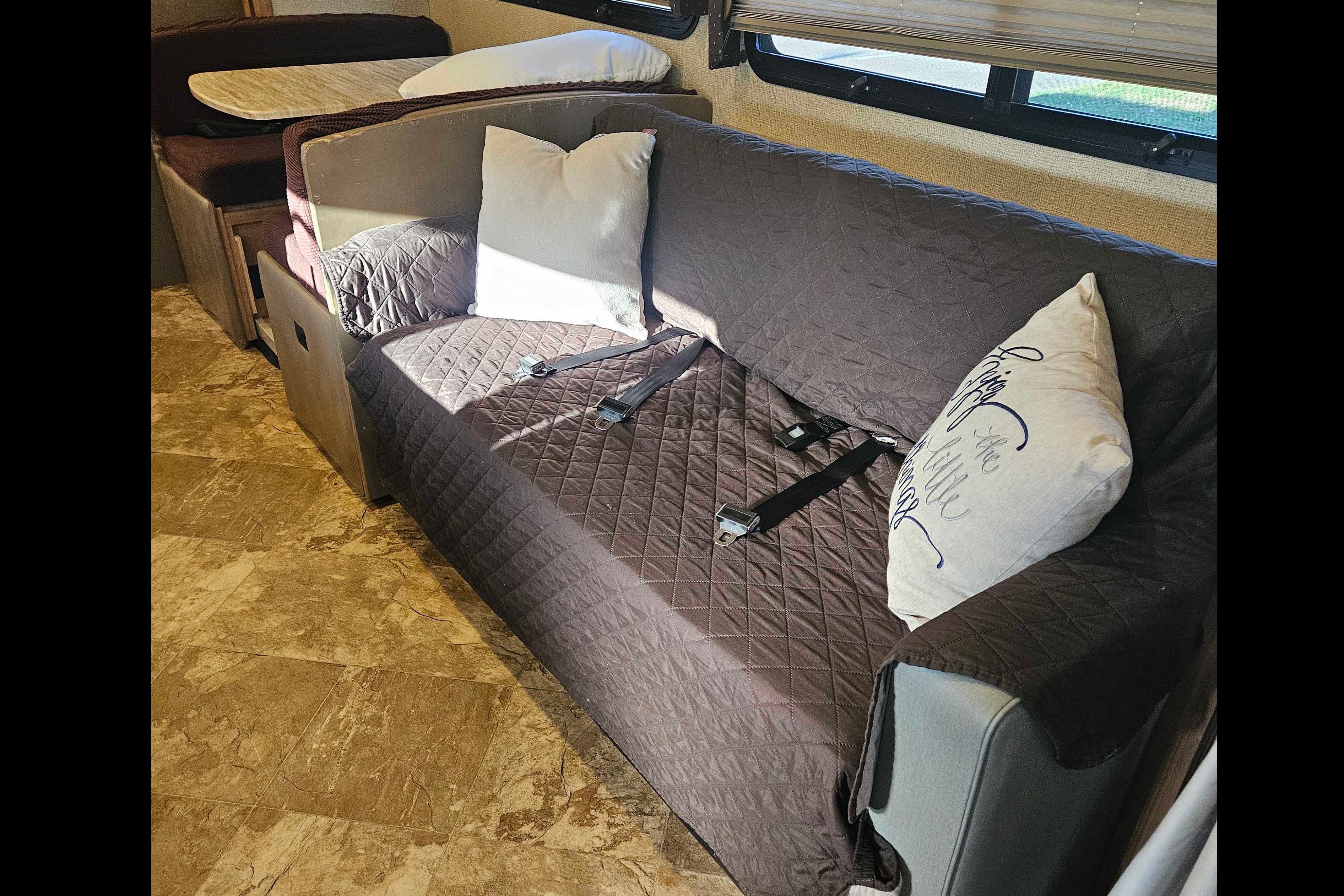 2017 Thor windsport class A 31s
