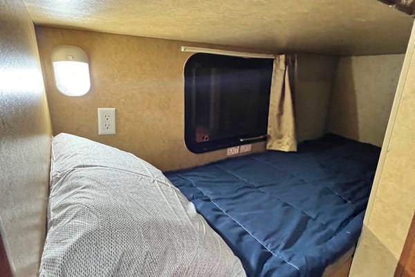 Davids Jayco Jayflight swift slx 154bh Travel Trailer