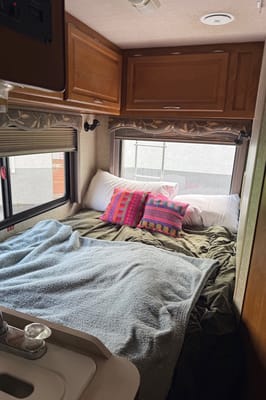 2004 Fleetwood Jamboree 24D | Easy Adventure RV | Sleeps 5-6