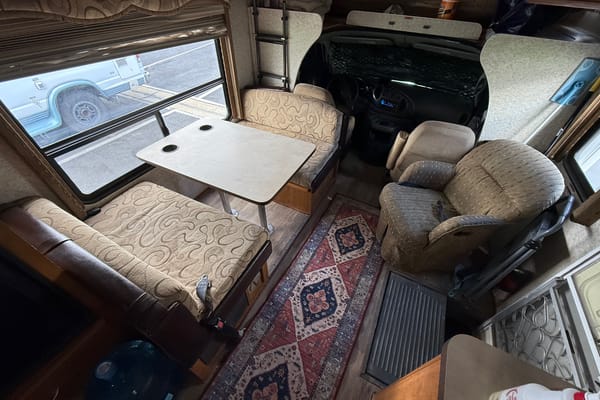 2004 Fleetwood Jamboree 24D | Easy Adventure RV | Sleeps 5-6