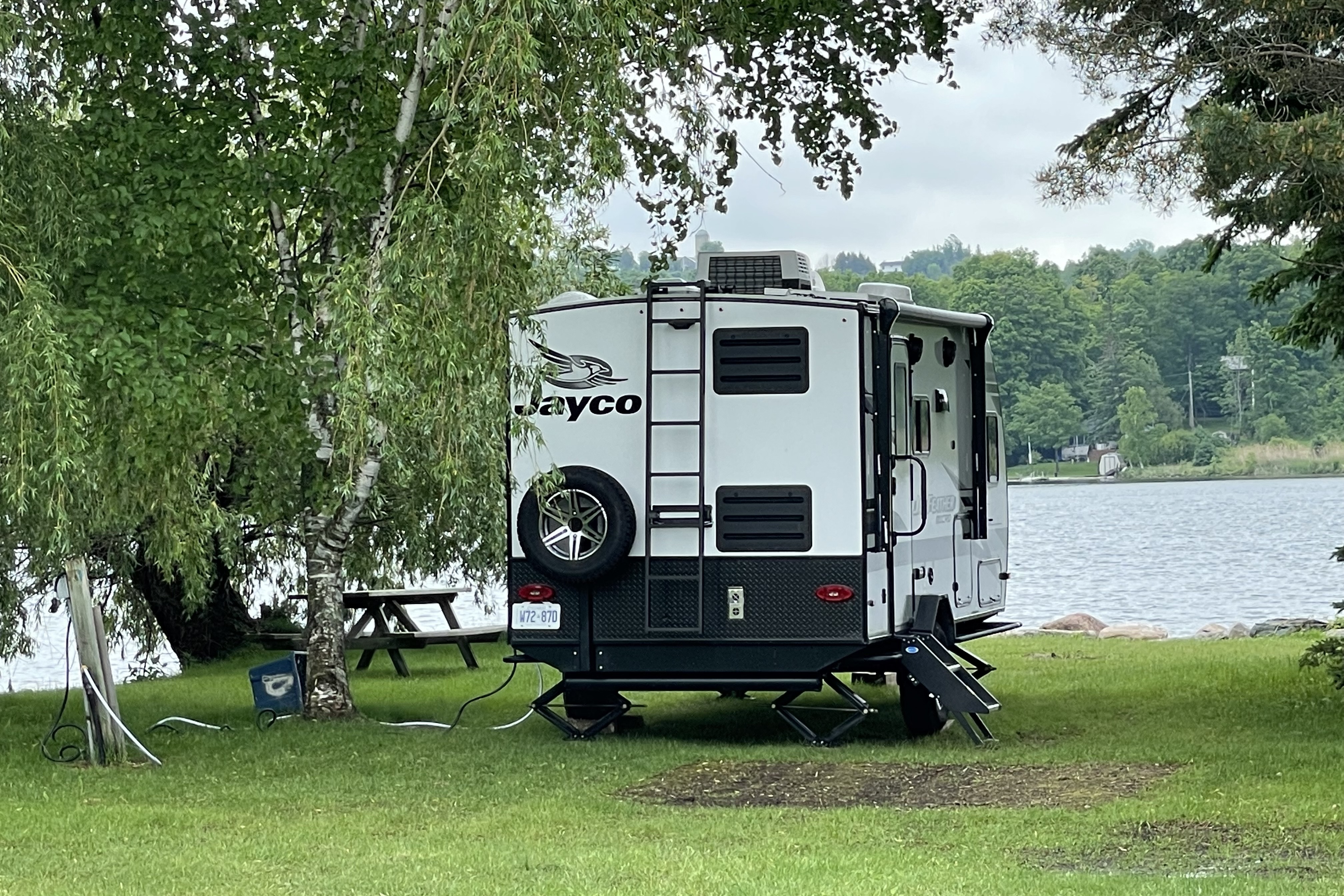 Gloria's Jayco 16fbs Travel Trailer