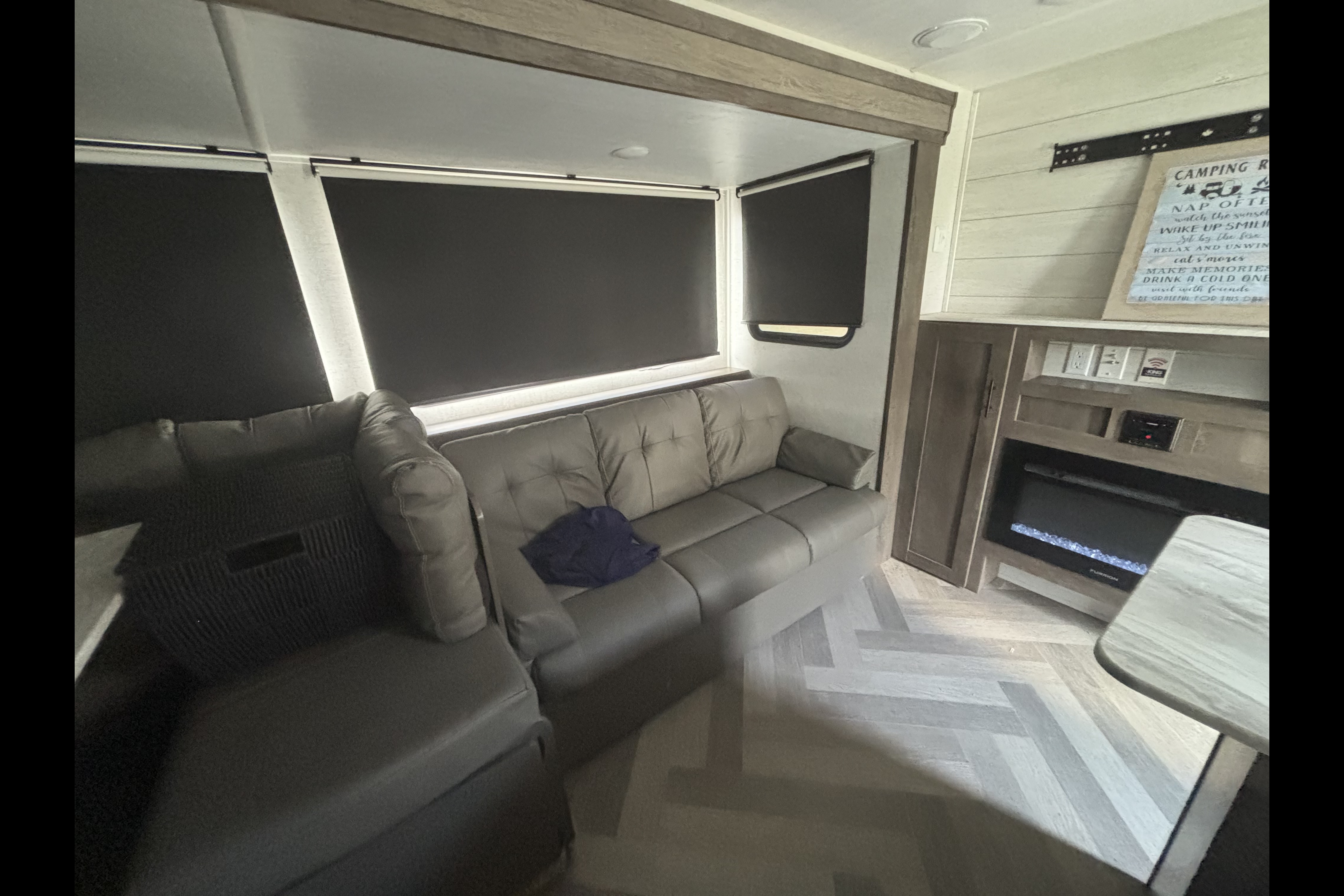 Morley Family Forest River 273QBXL Travel TraileR